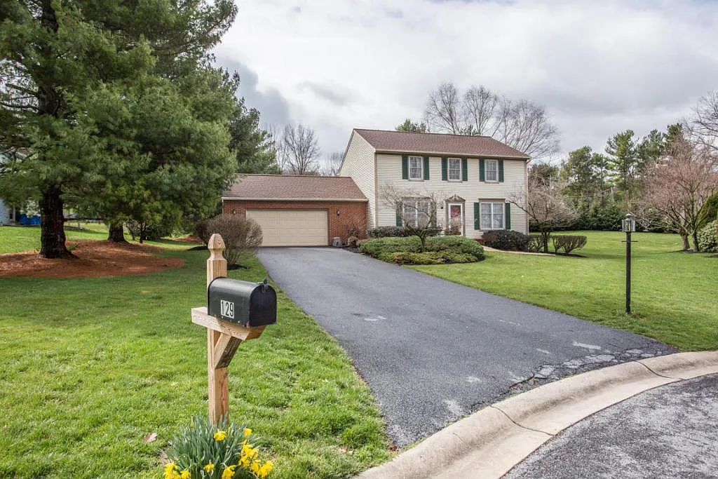 129 Barley Cir photo 1