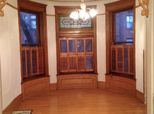 421 W Belden Ave, Chicago, IL 60614