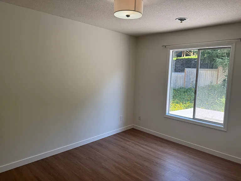 6325 SW Bently Ct — Photo 27