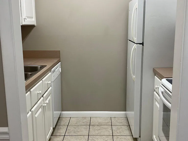 200 E 10th Ave #2 — Photo 6