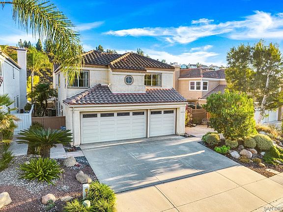 2nd image of 10915 Portobelo Dr