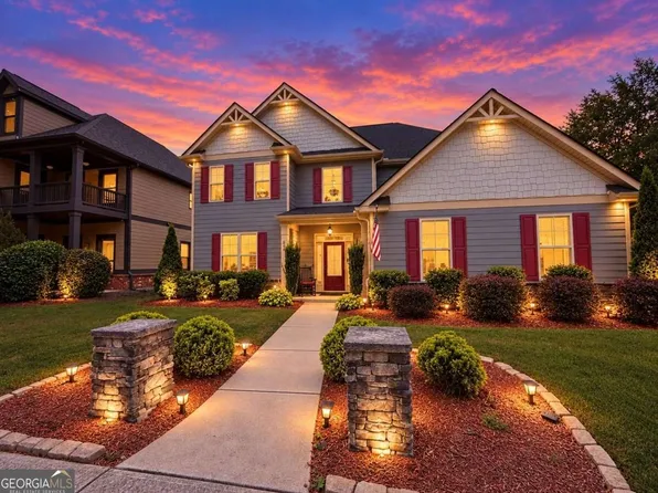 622 Mallard Cv, Loganville, GA 30052