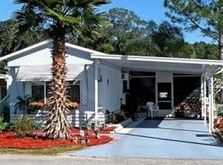 824 Michigan St, Wildwood, FL 34785