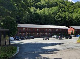 1469 W King St APT 606, Boone, NC 28607
