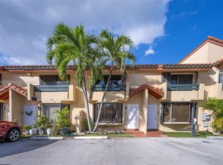 Dadeland Cove, Miami, FL 33156