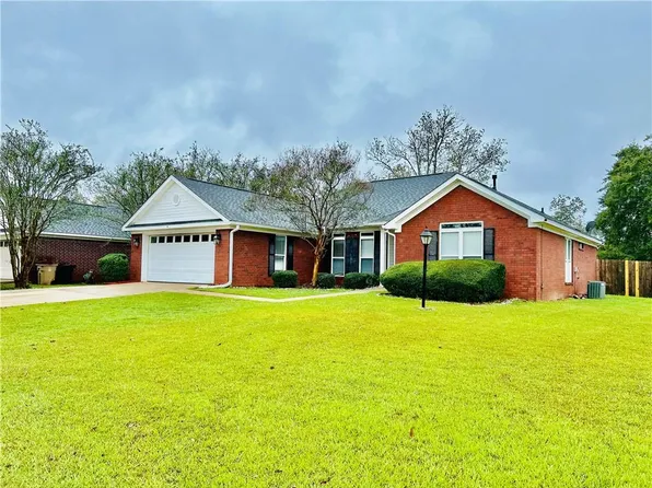 2322 Capital Ct, Mobile, AL 36695