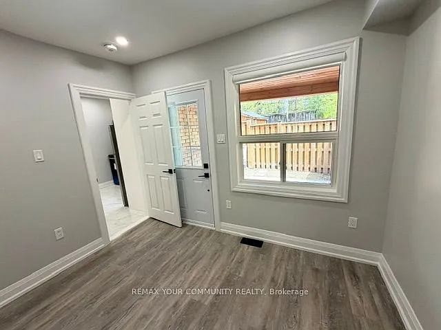 19 Mount Royal Ave #MAIN LEVEL — Photo 18