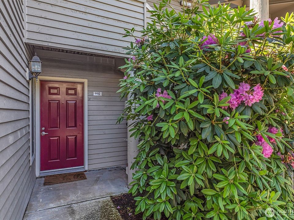 1st image of 9009 Avondale Road NE #D107