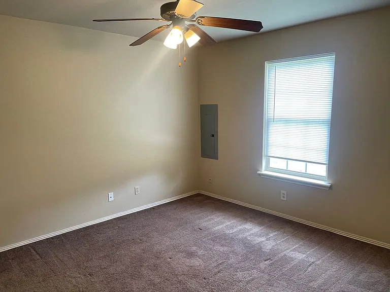 5500 Summit Ct #5515 — Photo 5