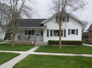 54 Lincoln St, Chilton, WI 53014