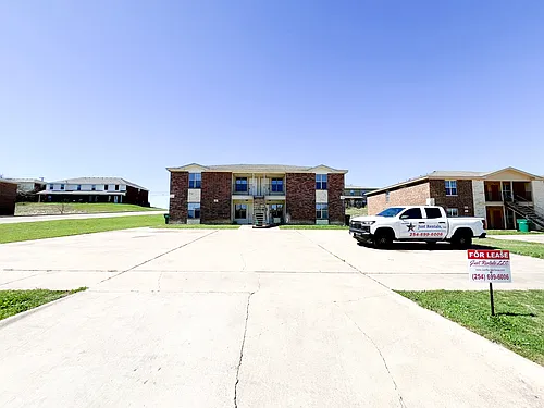 410 Brittney Way #C Photo 1