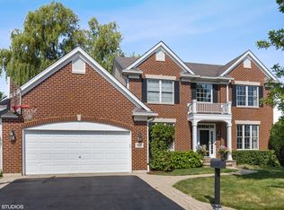 1532 Buckingham Glen Cir, Glenview, IL