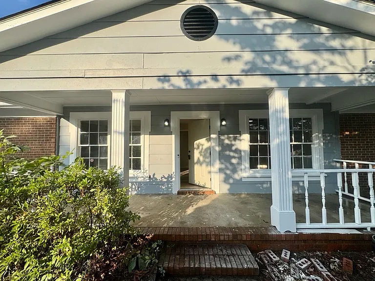 5990 Lake Trail Dr — Photo 1