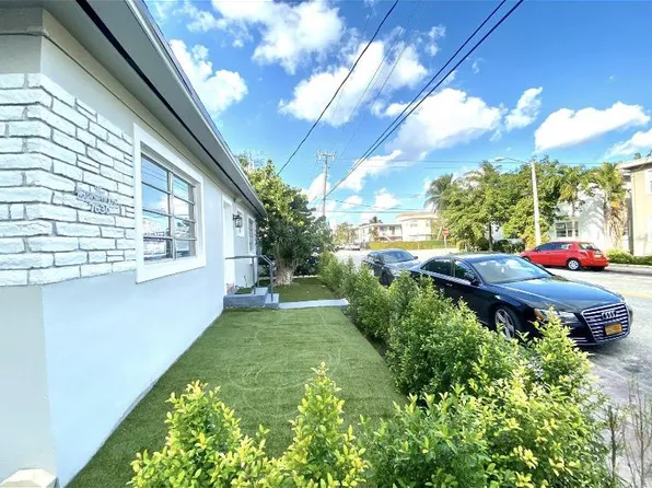 7630 Byron Ave #5, Miami Beach, FL 33141