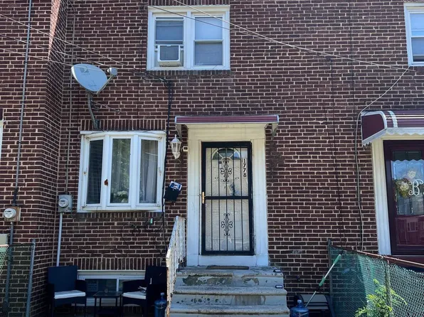 1778 Pershing St, Camden, NJ 08104