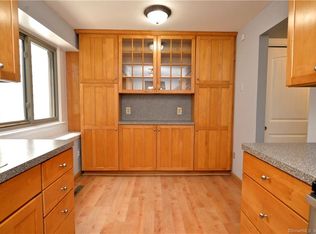 108 Fiddler Green Rd UNIT B, Stratford, CT 06614