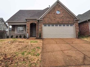 1123 Cross Wood Ln, Cordova, TN 38018