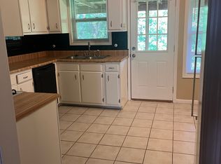 768 Barnes Mill Trce #768, Marietta, GA 30062