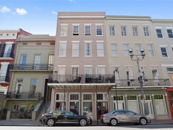 713 Camp St APT 2B, New Orleans, LA 70130