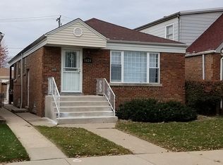 8028 S Sacramento Ave, Chicago, IL 60652