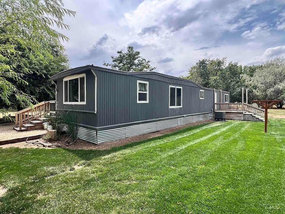 1st image of 3751 Pioneer Park Ln