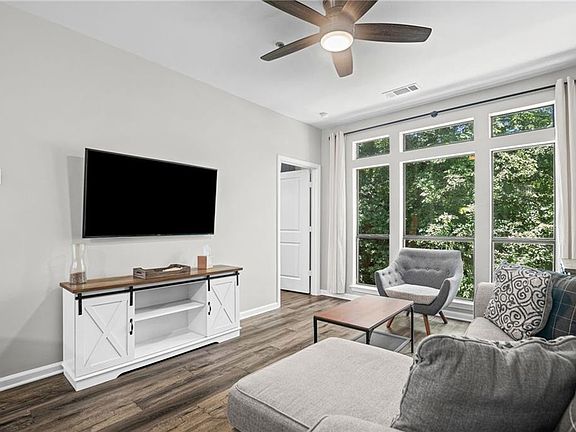 2nd image of 821 Ralph McGill Blvd NE APT 3313