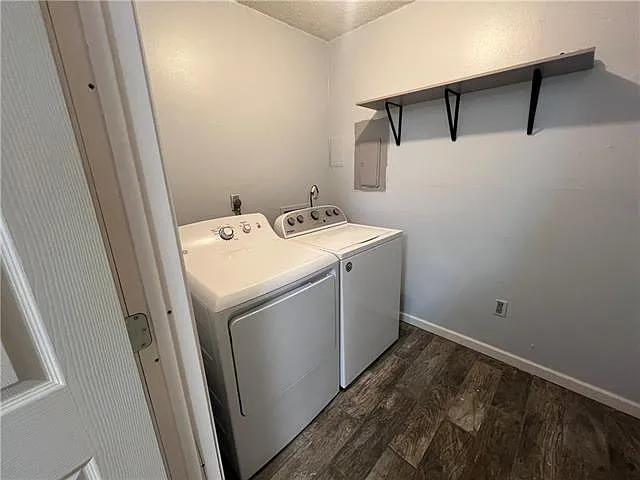 721 Heavens Dr #3 — Photo 19