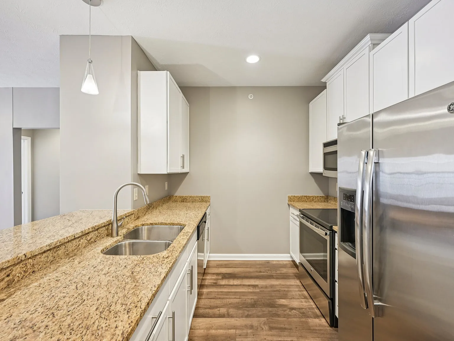 The Residences at Carmel City Center — Photo 4