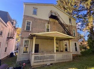 47 Carroll St APT 2, Poughkeepsie, NY 12601