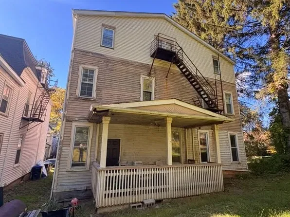 47 Carroll St APT 2, Poughkeepsie, NY 12601