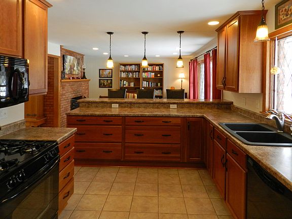 2nd image of 4490 Tullocks Wood Trl
