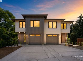 2902 E McLoughlin Blvd, Vancouver, WA 98661