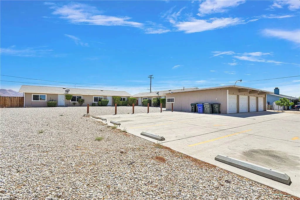 2 bed, 768 sqft, $1,500 — Photo 3