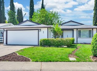 44 Lochmoor Cir, Sacramento, CA