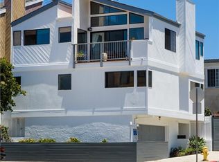 205 2nd St, Hermosa Beach, CA 90254