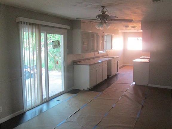 2nd image of 1039 S Idlewild Dr
