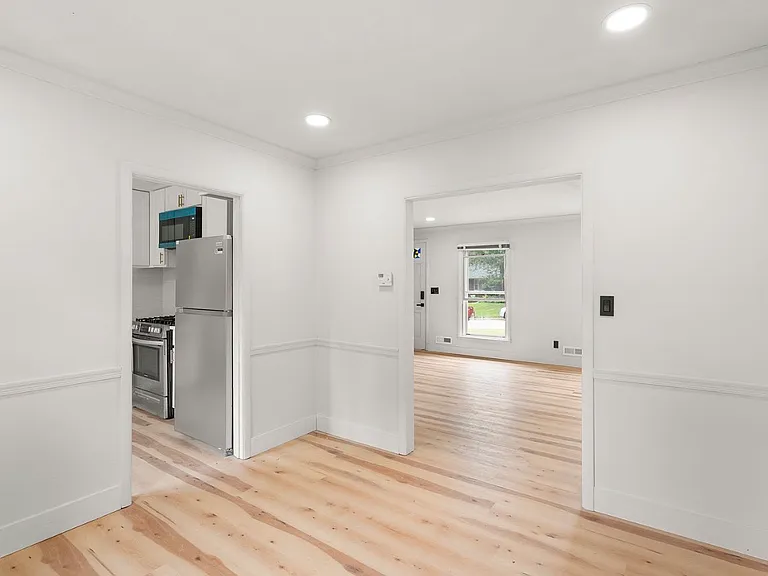 577 Brook Rd — Photo 7