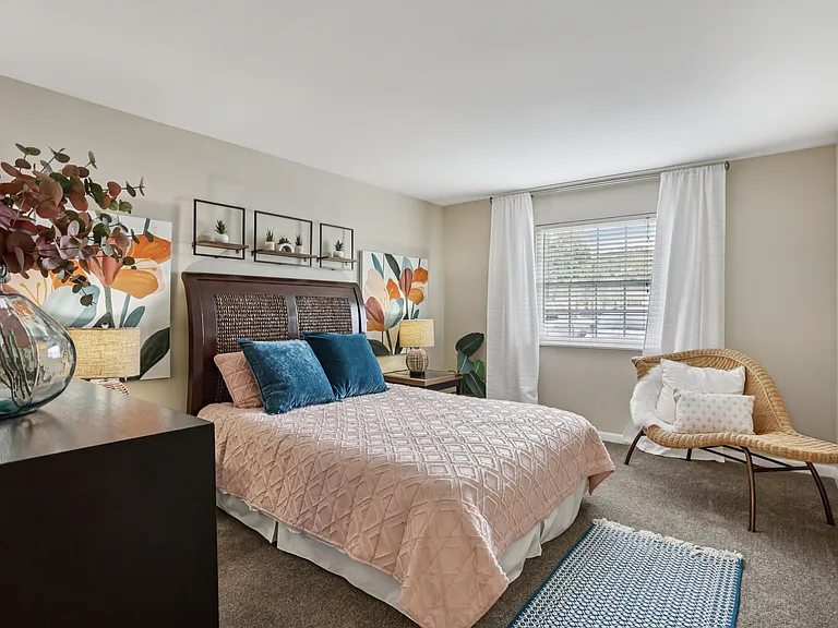 The Brentwood — Photo 10