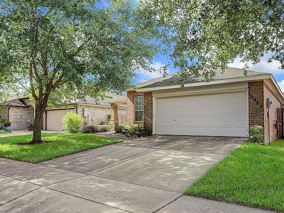 Off-street parking is a snap in the two car attached garage and double-wide driveway.