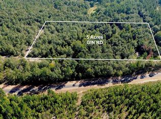 4 Gin Rd, Milton, FL 32571