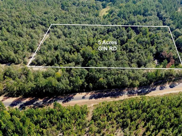 4 Gin Rd, Milton, FL 32571