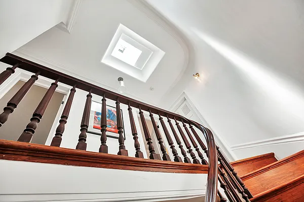 Sold by Compass | media 23