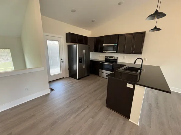 5249 S Chase Ave, Wichita, KS 67217