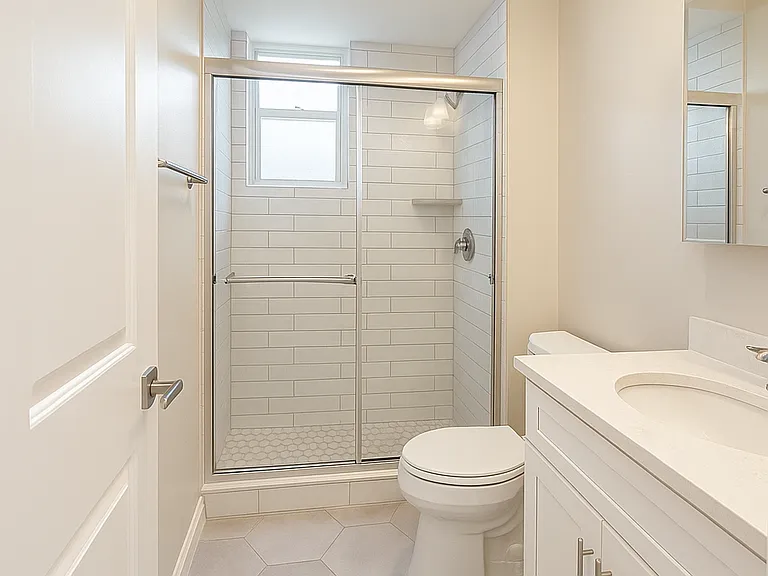Riverside Estates Apartment Homes — Photo 6