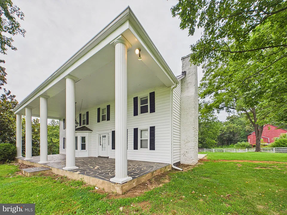 1510 Loudoun Dr