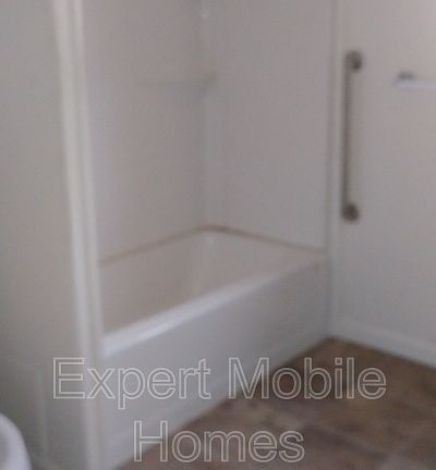 5th image of 415 N Elkhart St Lot 84