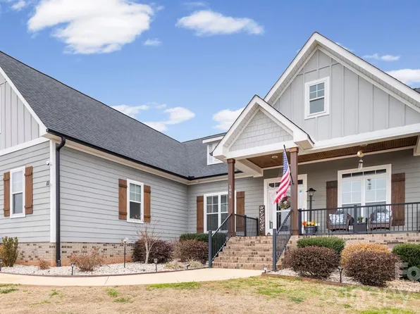 1055 Coppergate Dr, Salisbury, NC 28147