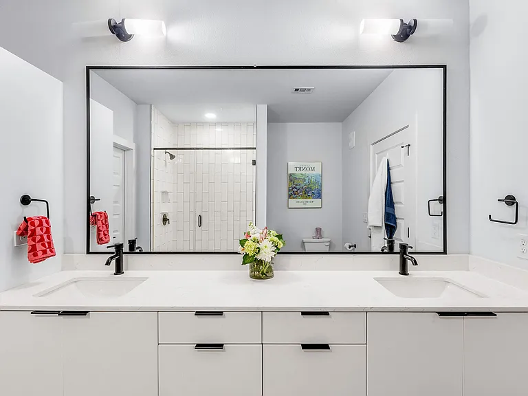 2500 Longview St #202 — Photo 19