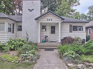 345 Wenonah St, Traverse City, MI 49686