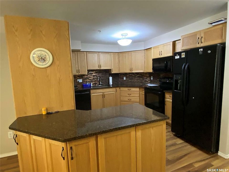 1st image of 345 Morrison Dr #206